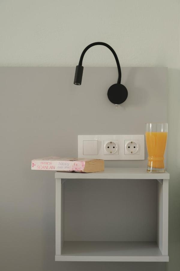 אצ'ארבי Feeloxenia Corfu Apartments מראה חיצוני תמונה