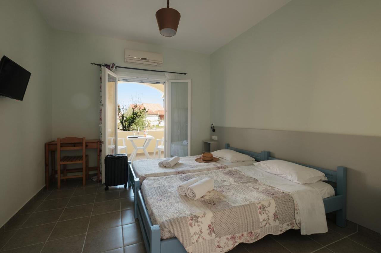 אצ'ארבי Feeloxenia Corfu Apartments מראה חיצוני תמונה