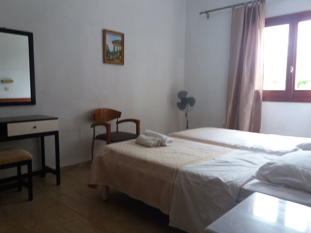 אצ'ארבי Feeloxenia Corfu Apartments מראה חיצוני תמונה