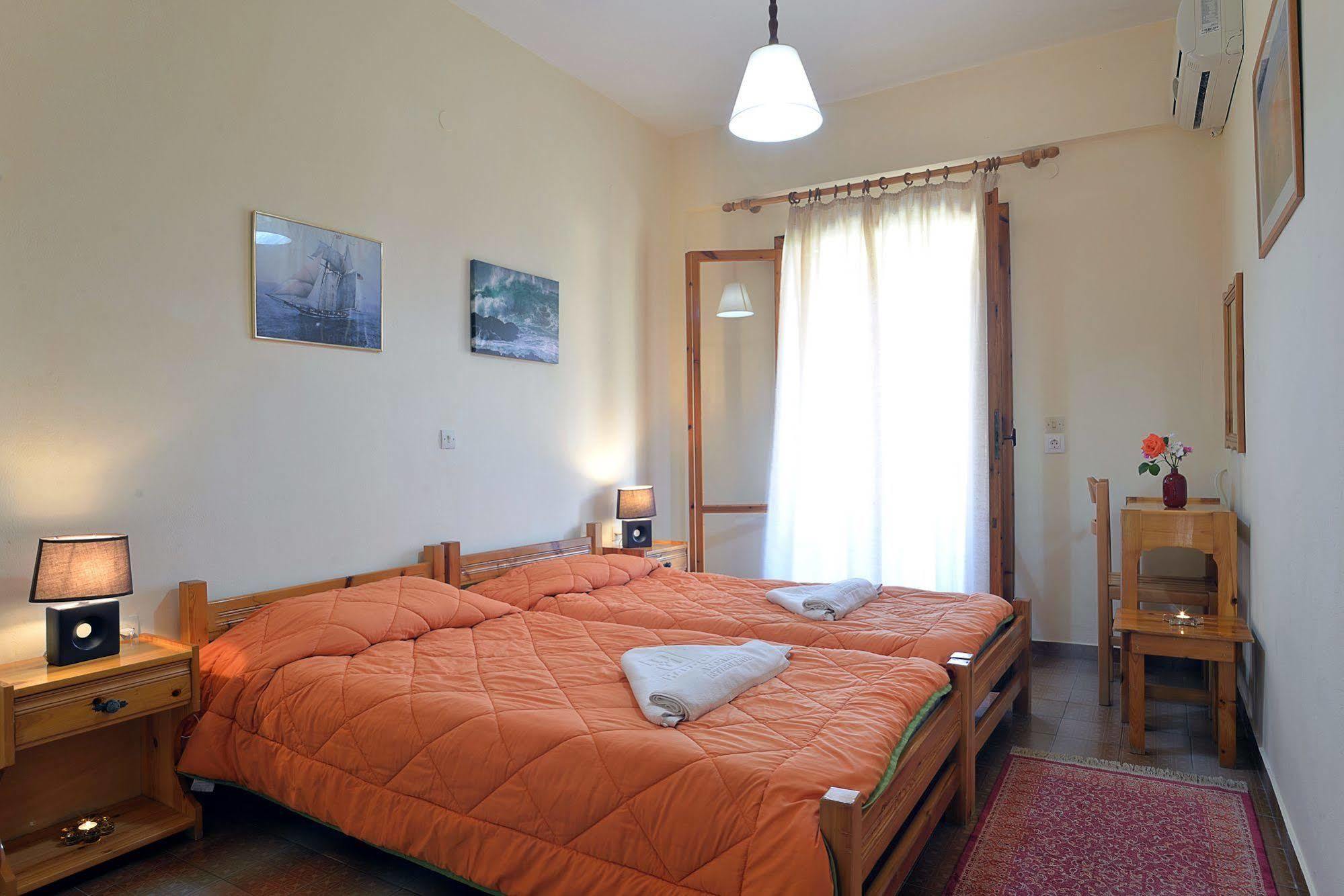 אצ'ארבי Feeloxenia Corfu Apartments מראה חיצוני תמונה